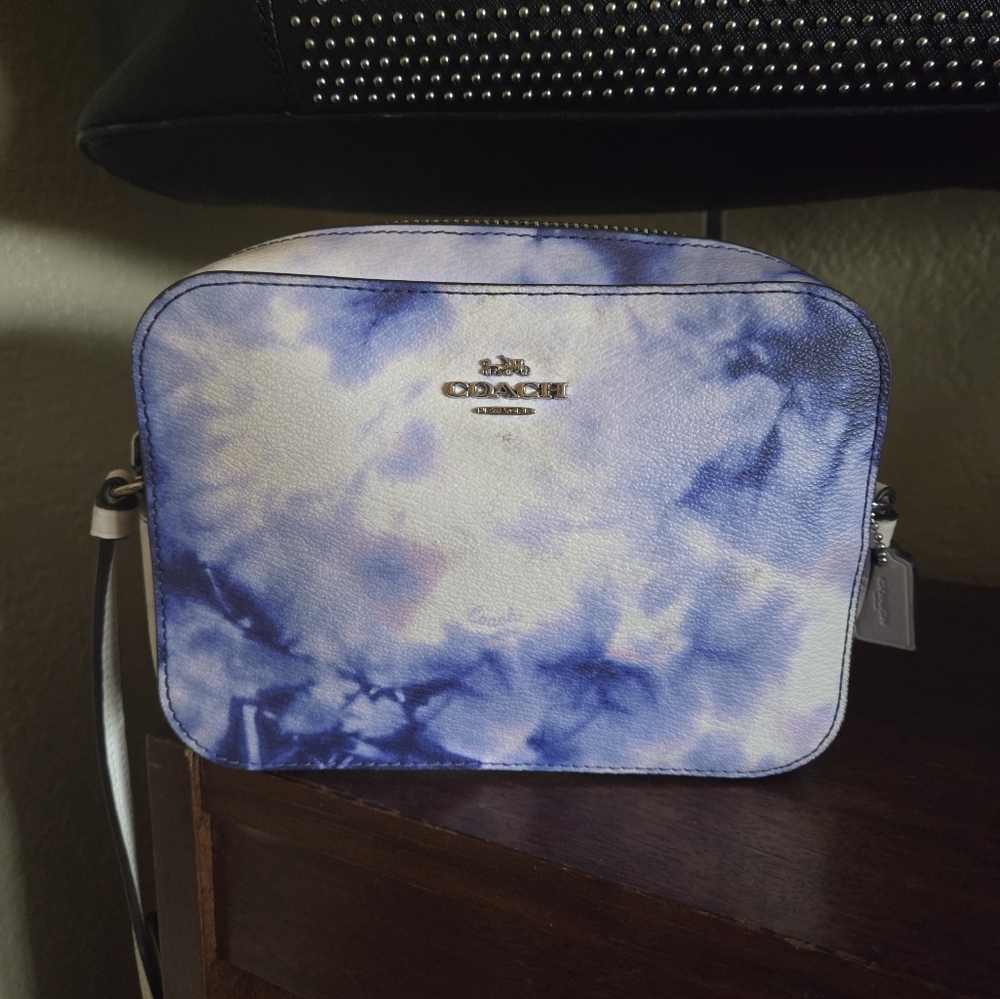 Coach - TieDie Crossbody 👜